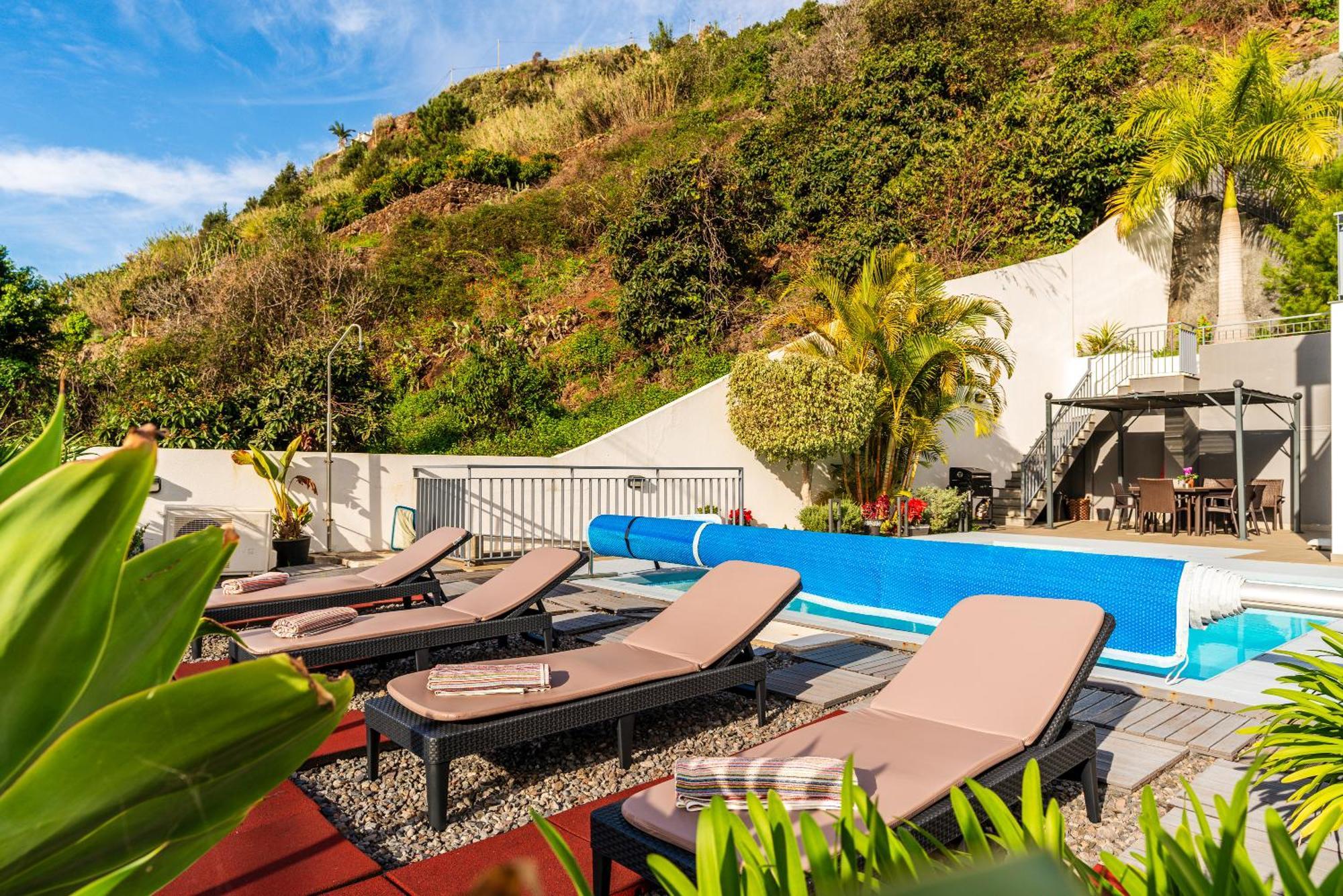 Villa Nunes, Big Holiday House With Private Pool Calheta  Buitenkant foto