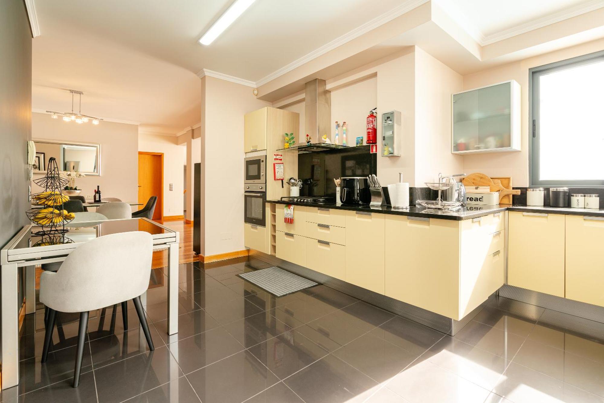 Villa Nunes, Big Holiday House With Private Pool Calheta  Buitenkant foto