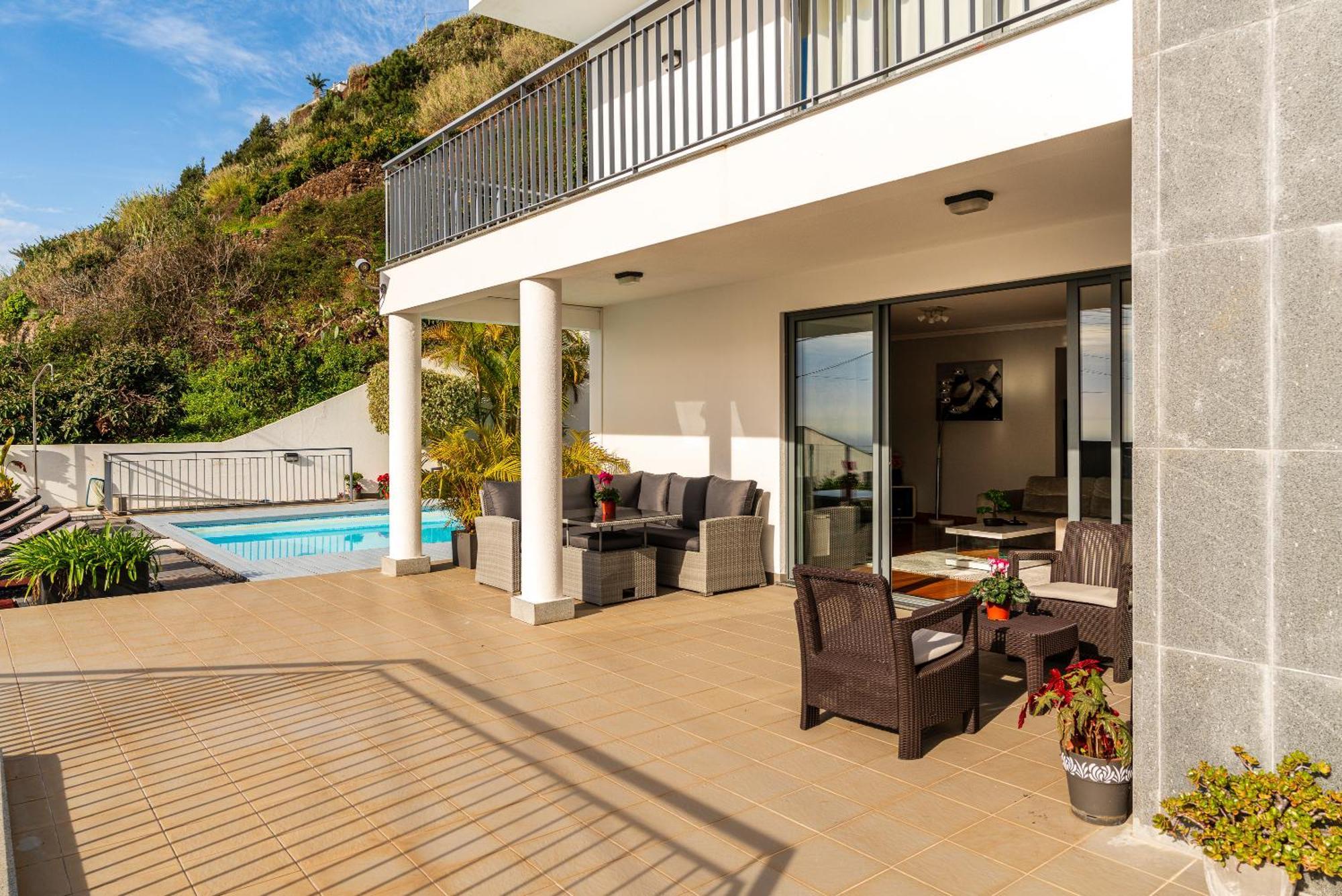 Villa Nunes, Big Holiday House With Private Pool Calheta  Buitenkant foto