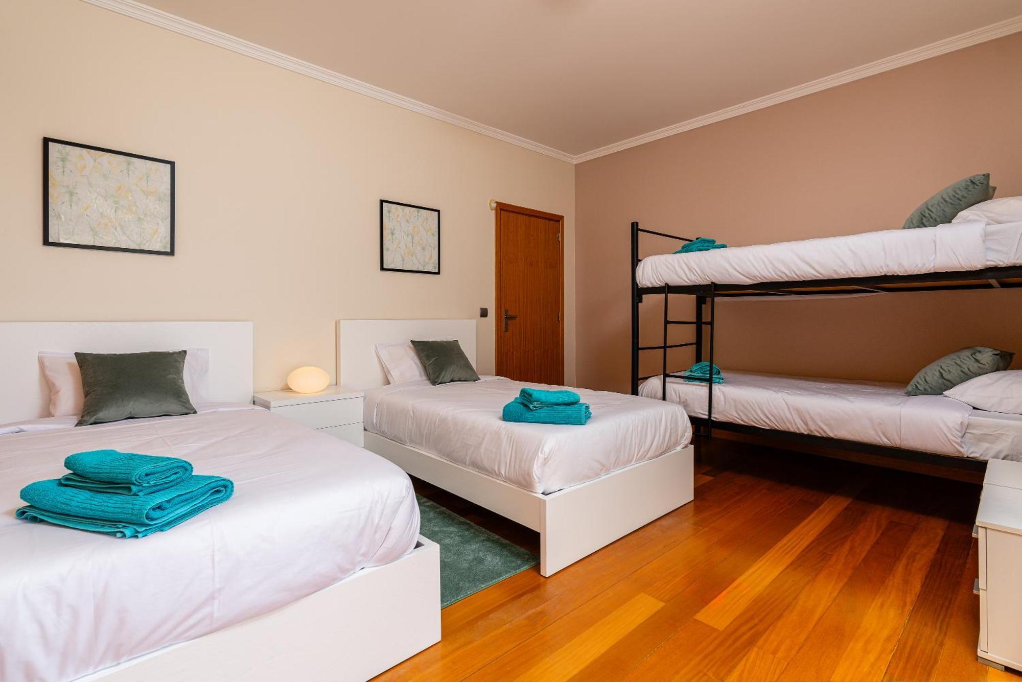 Villa Nunes, Big Holiday House With Private Pool Calheta  Buitenkant foto